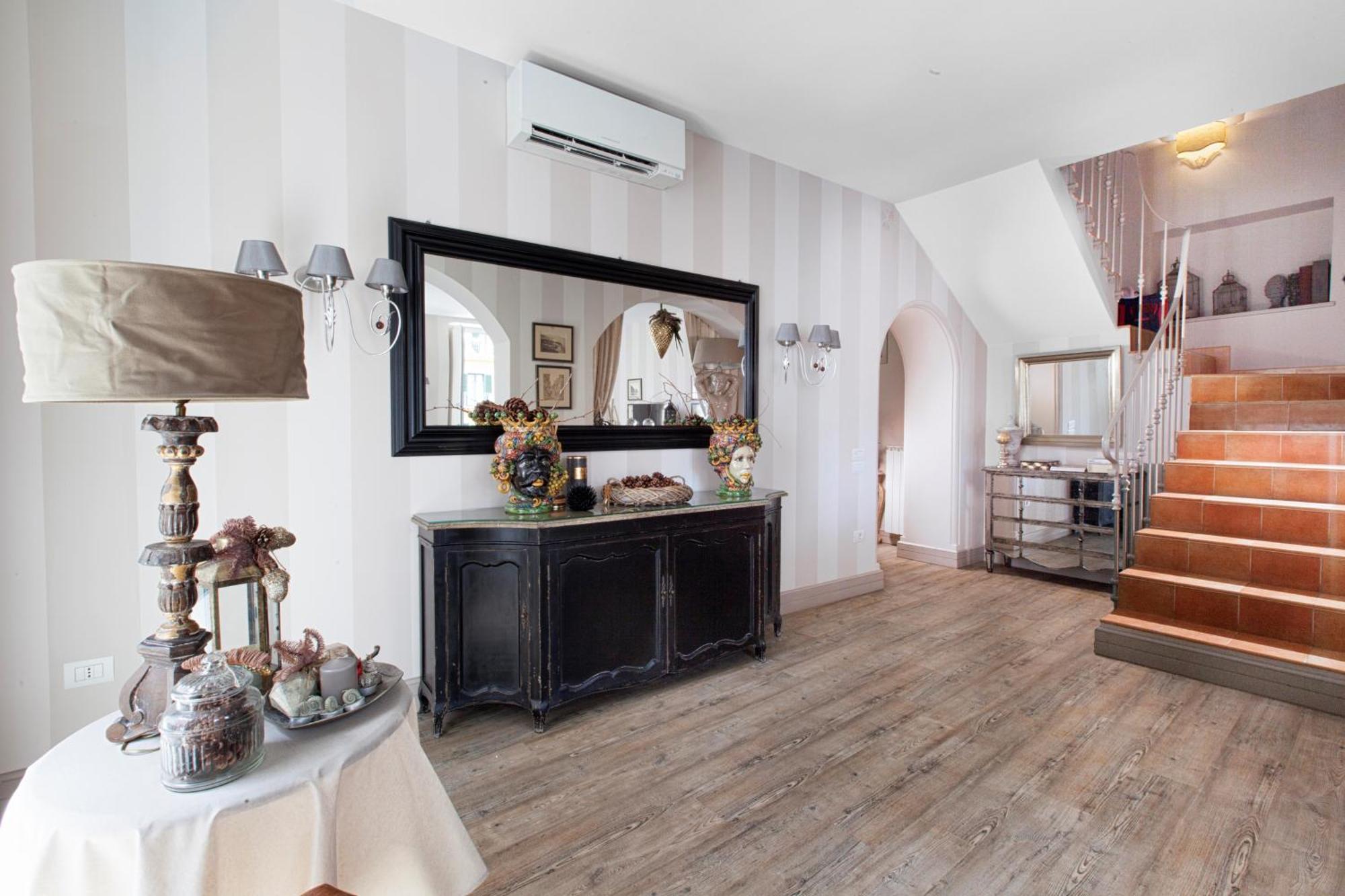 Amore Rentals - Appartamento Terrazza Tasso Sorrento Eksteriør billede